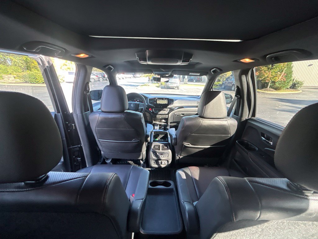 Used 2020 Honda Pilot Black Edition image 41