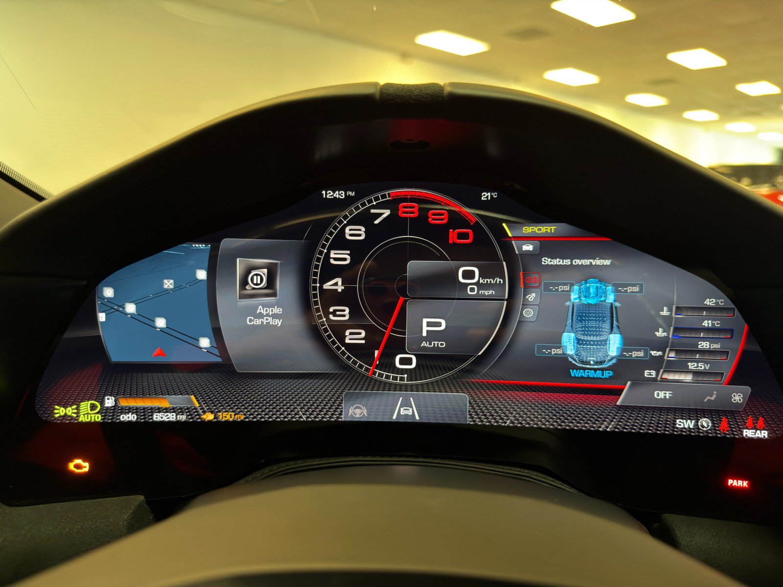 Used 2025 Ferrari Roma Spider RWD image 17