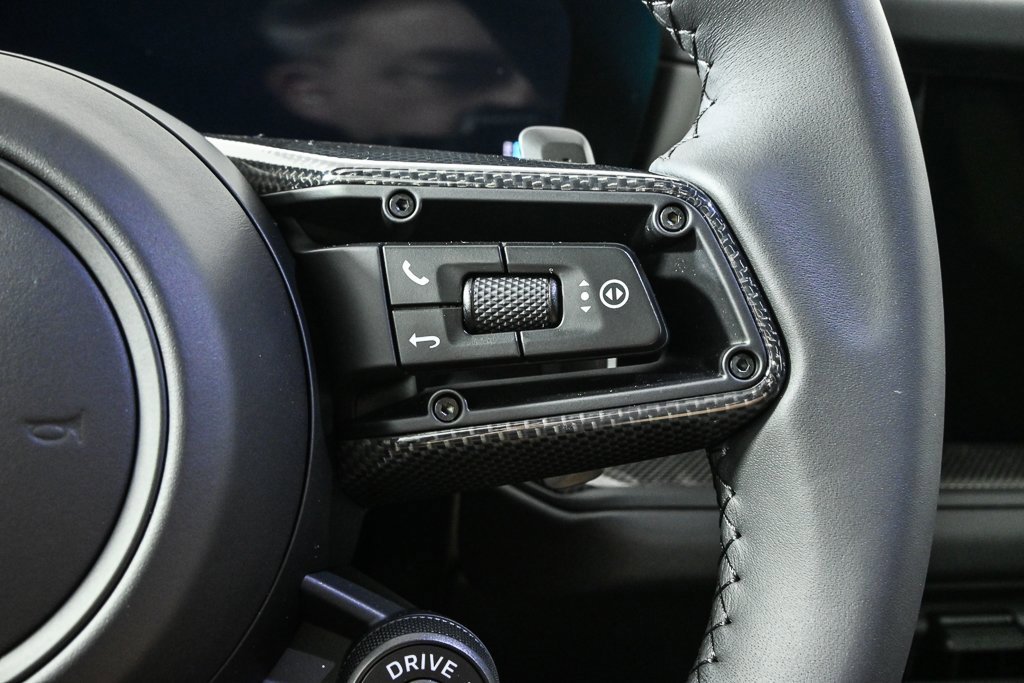 New 2026 Porsche Cayenne GTS image 14