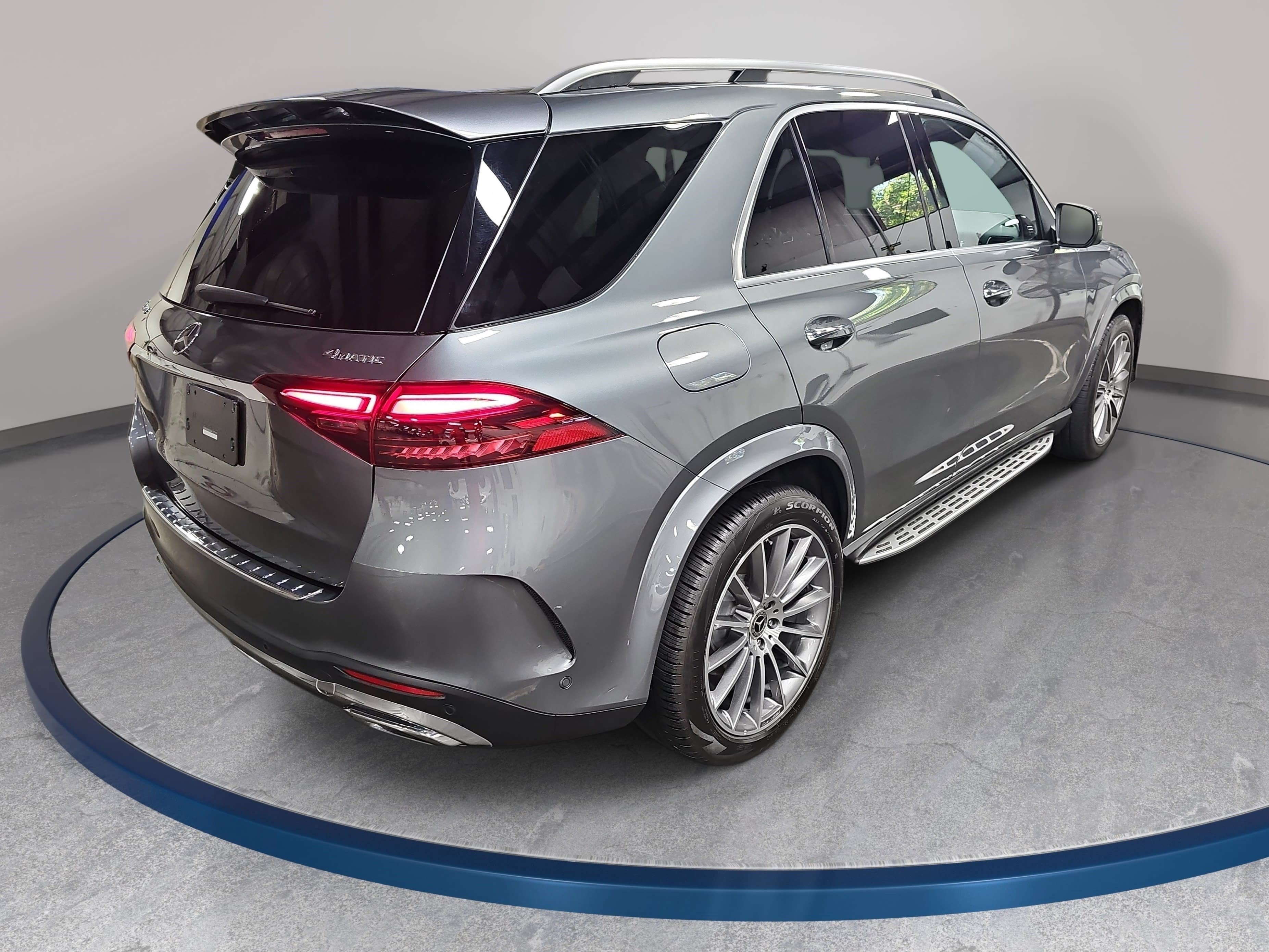 Used 2024 Mercedes-Benz GLE 450 4MATIC image 5