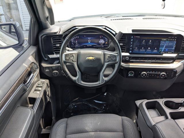 Used 2023 Chevrolet Silverado 1500 LT RWD image 17