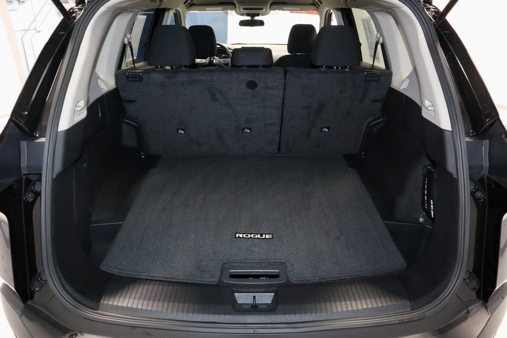 Certified 2023 Nissan Rogue S image 15