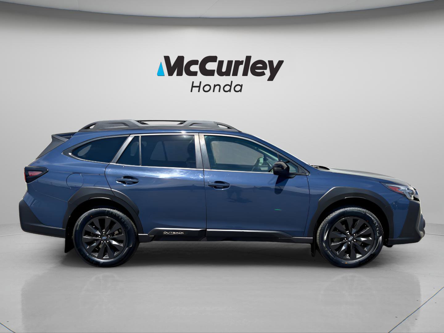 Used 2023 Subaru Outback Onyx Edition XT AWD/4WD image 2