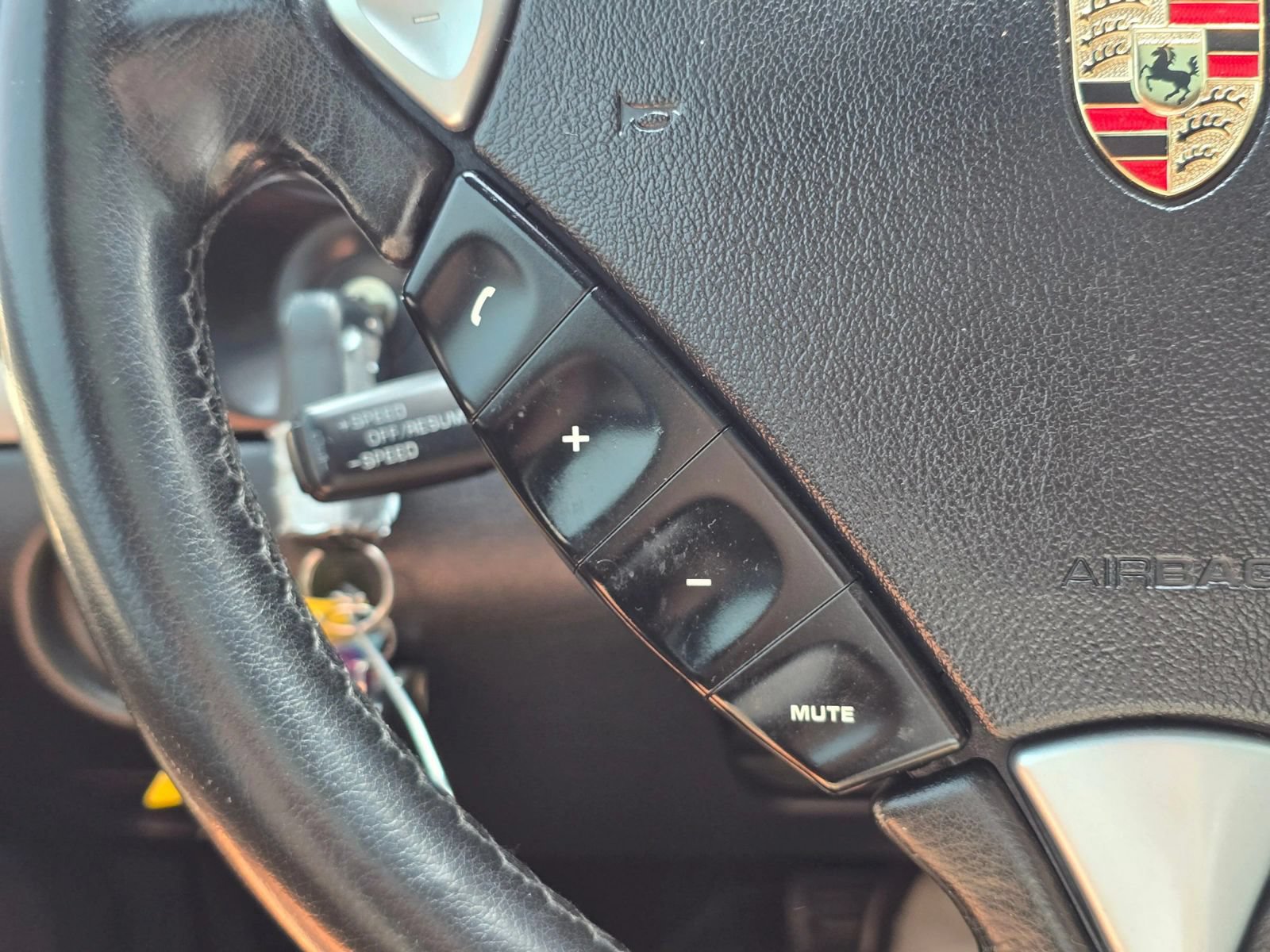 Used 2010 Porsche Cayenne AWD/4WD image 25