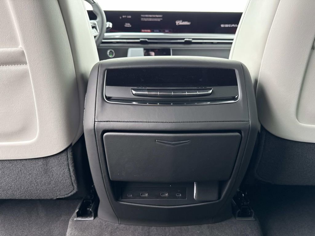 New 2026 Cadillac Escalade V image 16