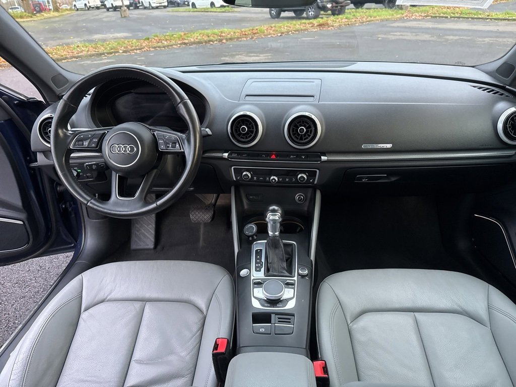 Used 2017 Audi A3 e-tron Prestige image 26