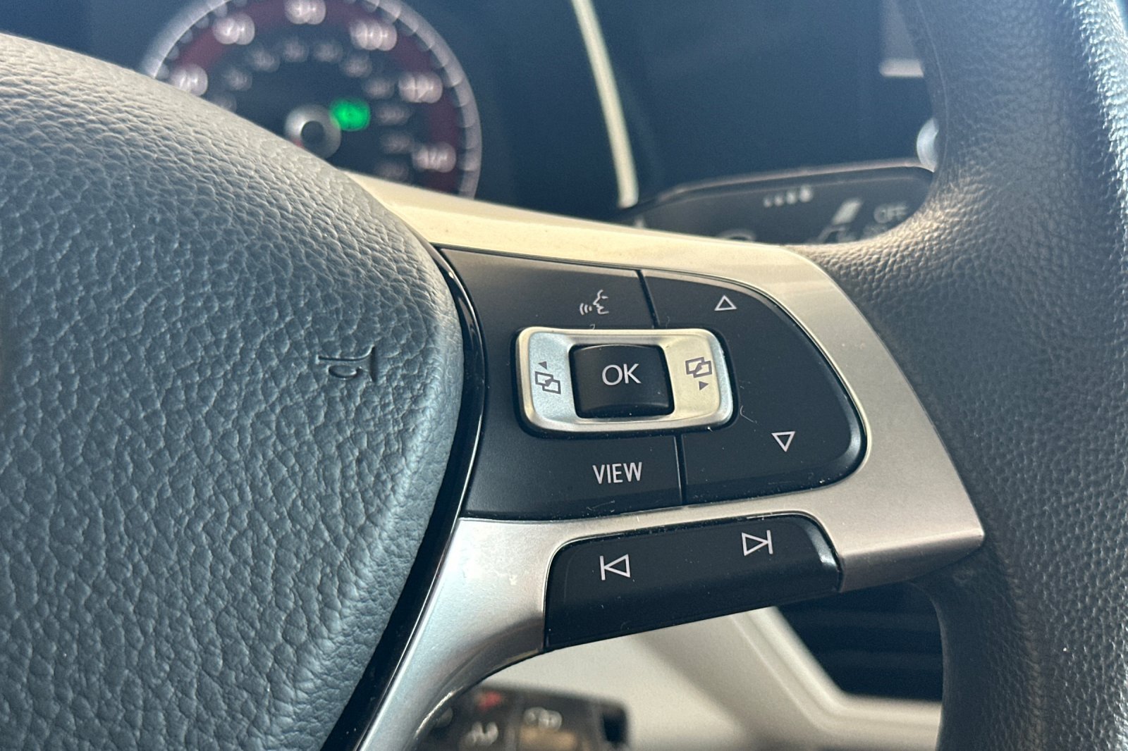 Used 2019 Volkswagen Jetta S w/ Driver Assistance Package FWD image 35
