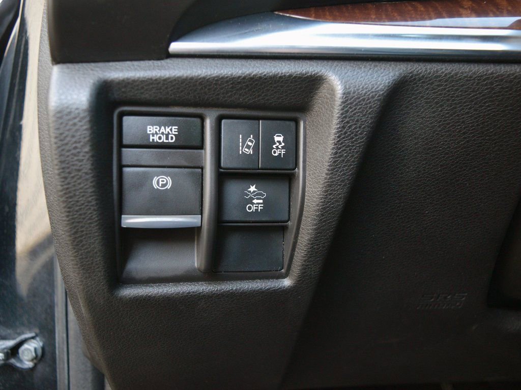 Used 2018 Acura MDX SH-AWD image 29