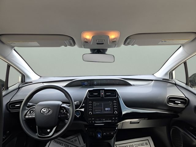 Used 2020 Toyota Prius LE FWD image 10