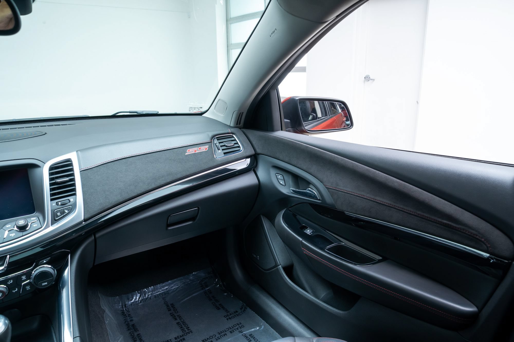 Used 2015 Chevrolet SS RWD image 12