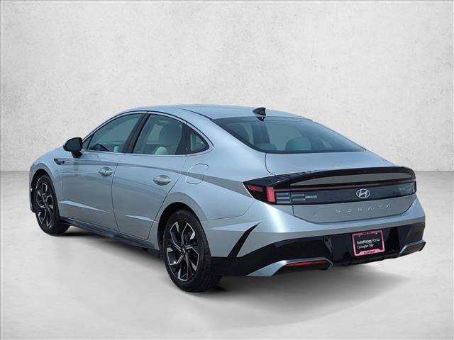 Used 2024 Hyundai Sonata SEL FWD image 9