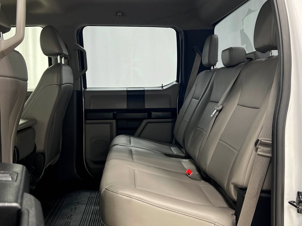 Used 2019 Ford F250 XL w/ Power Equipment Group AWD/4WD image 38