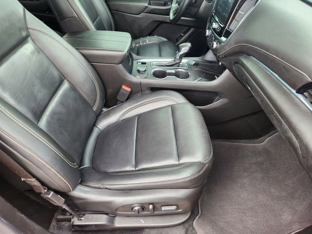 Used 2023 Chevrolet Traverse LT FWD image 14