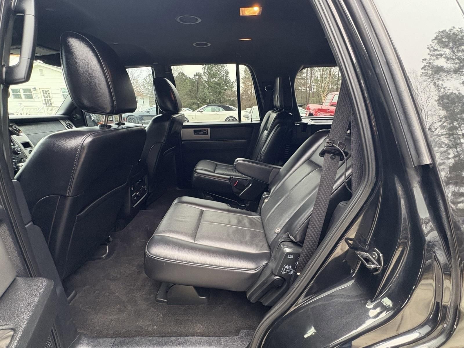 Used 2015 Ford Expedition Limited RWD image 31