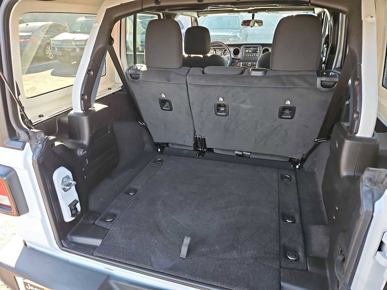 Used 2021 Jeep Wrangler Unlimited Sport S image 31