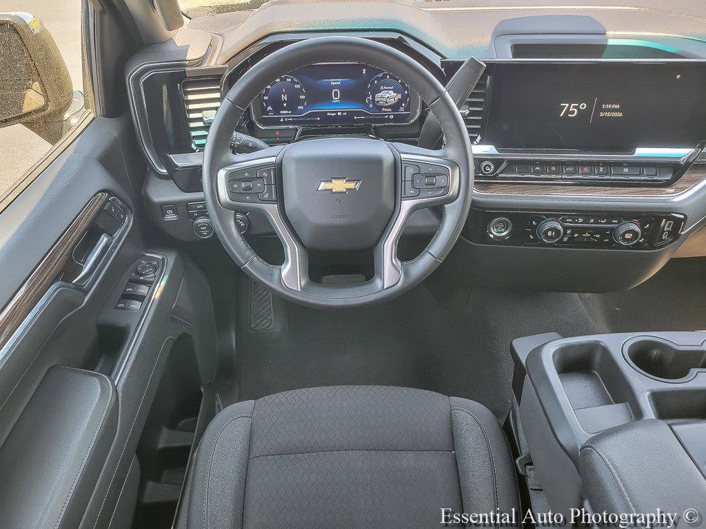 Used 2024 Chevrolet Silverado 1500 LT AWD/4WD image 13