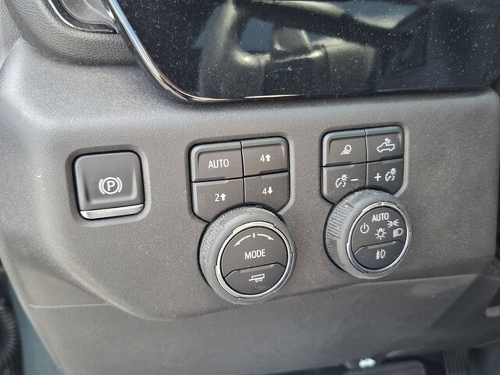 Used 2025 Chevrolet Silverado 1500 ZR2 AWD/4WD image 33