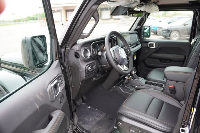 New 2026 Jeep Gladiator Sport AWD/4WD image 10