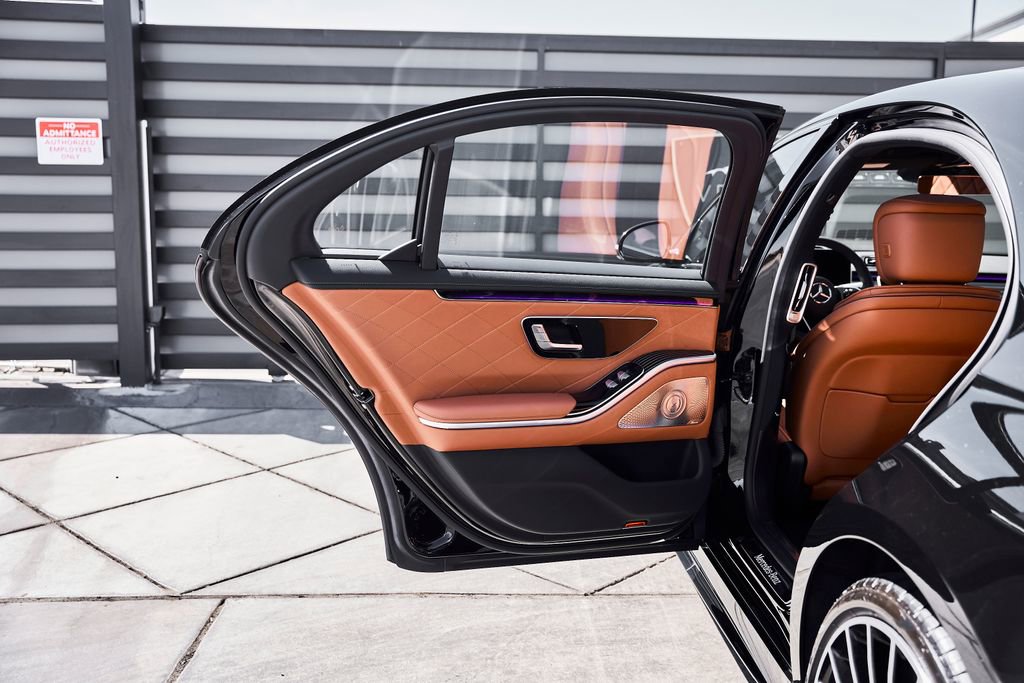 Used 2023 Mercedes-Benz S 580 4MATIC Sedan image 26