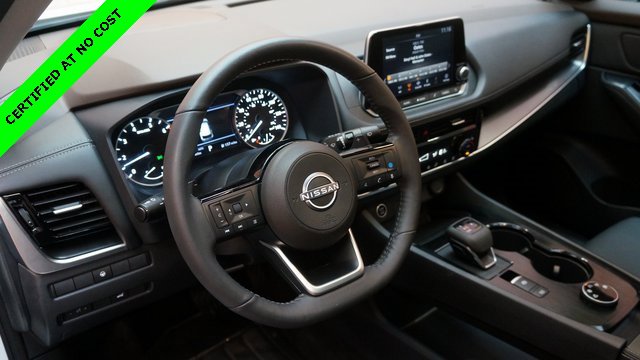 Used 2022 Nissan Rogue SV w/ SV Premium Package image 9