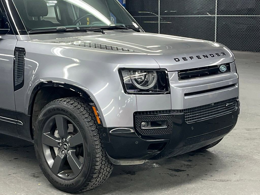 Used 2022 Land Rover Defender 110 X-Dynamic HSE image 42