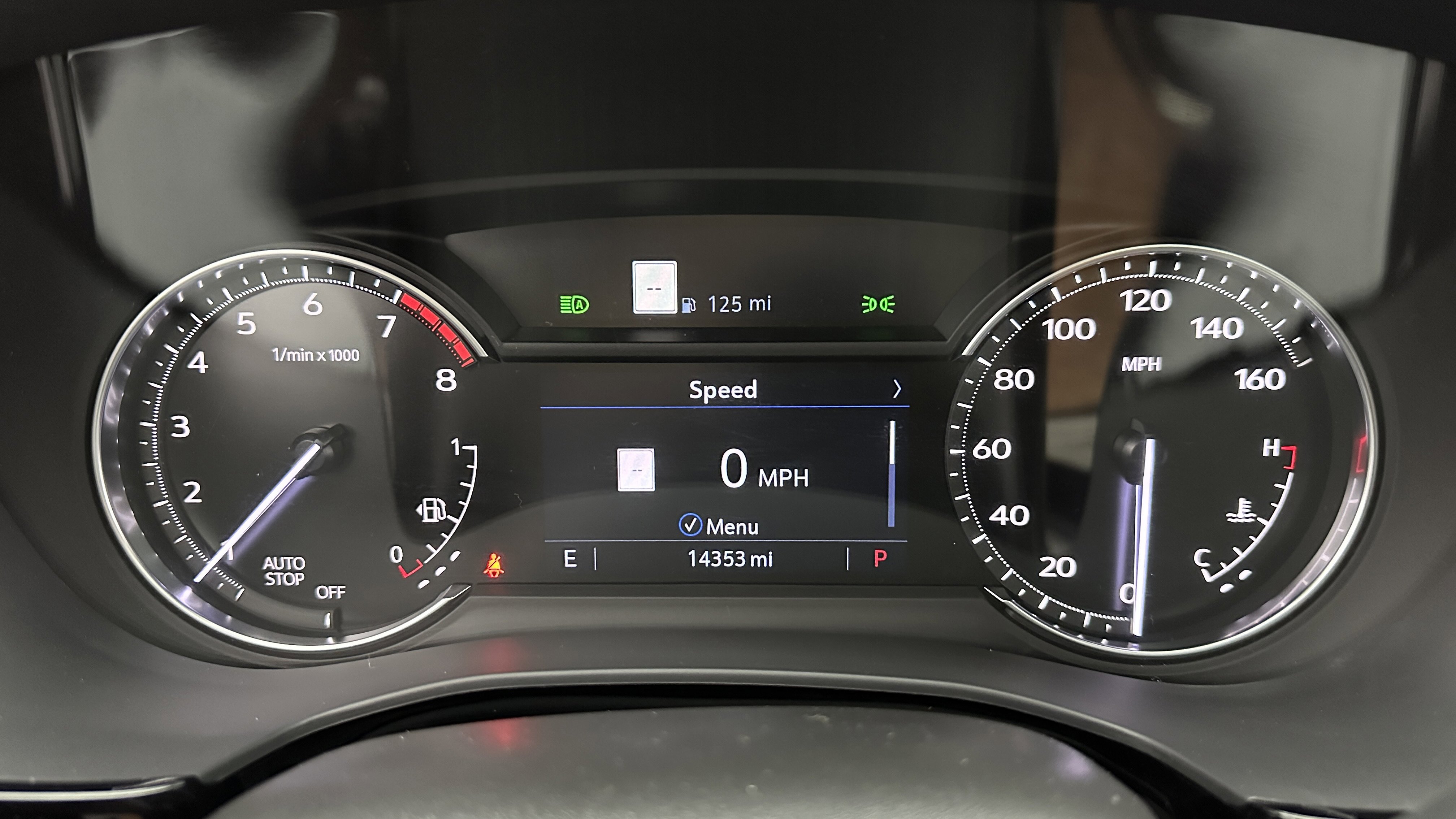 Used 2025 Cadillac XT5 Premium Luxury image 17