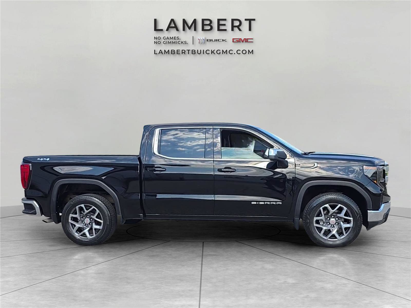 Used 2023 GMC Sierra 1500 SLE AWD/4WD image 6