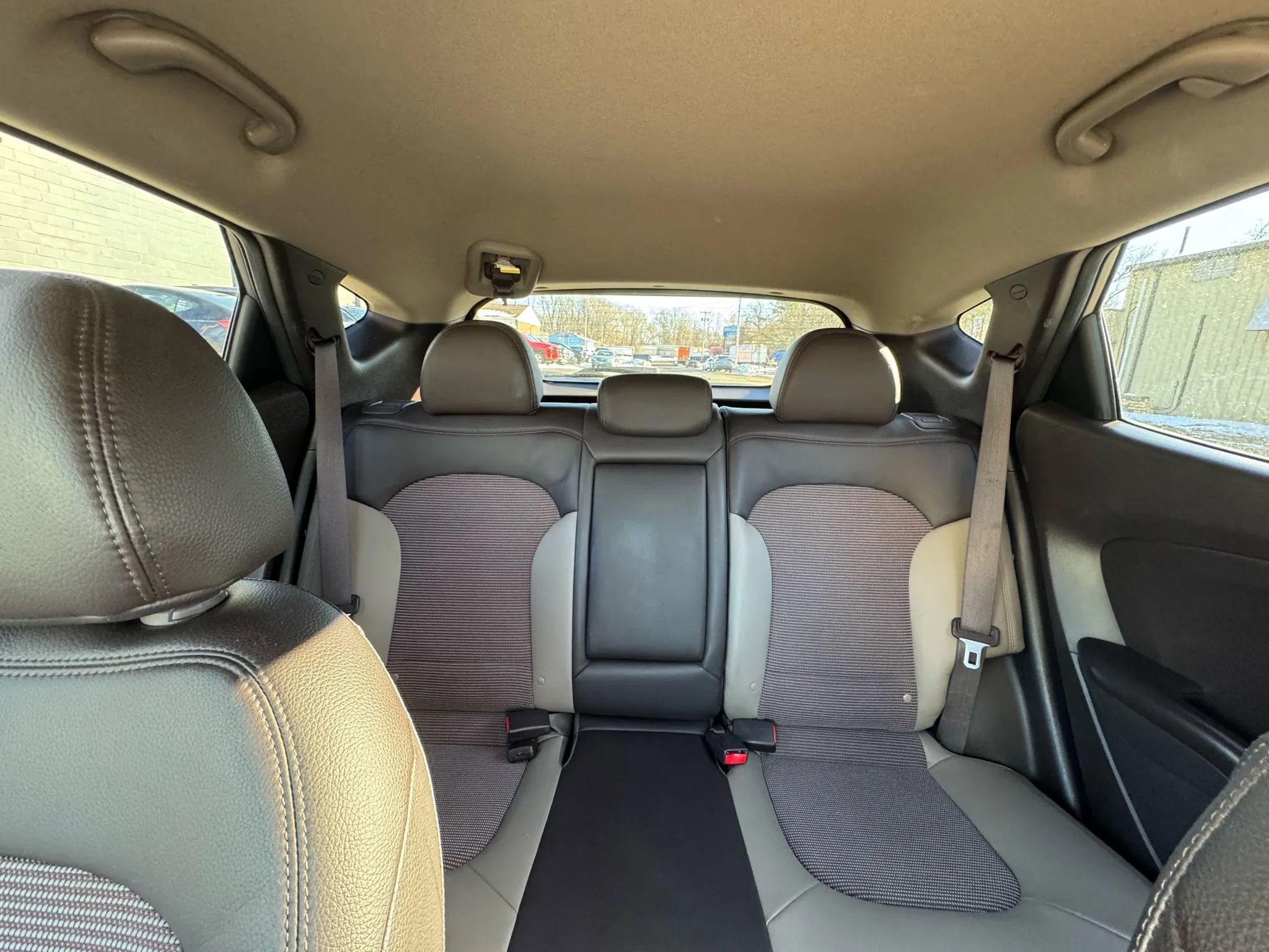 Used 2013 Hyundai Tucson GLS image 23