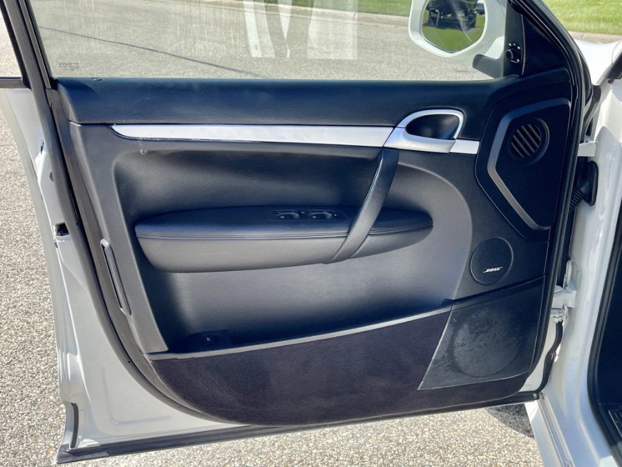 Used 2009 Porsche Cayenne GTS image 16