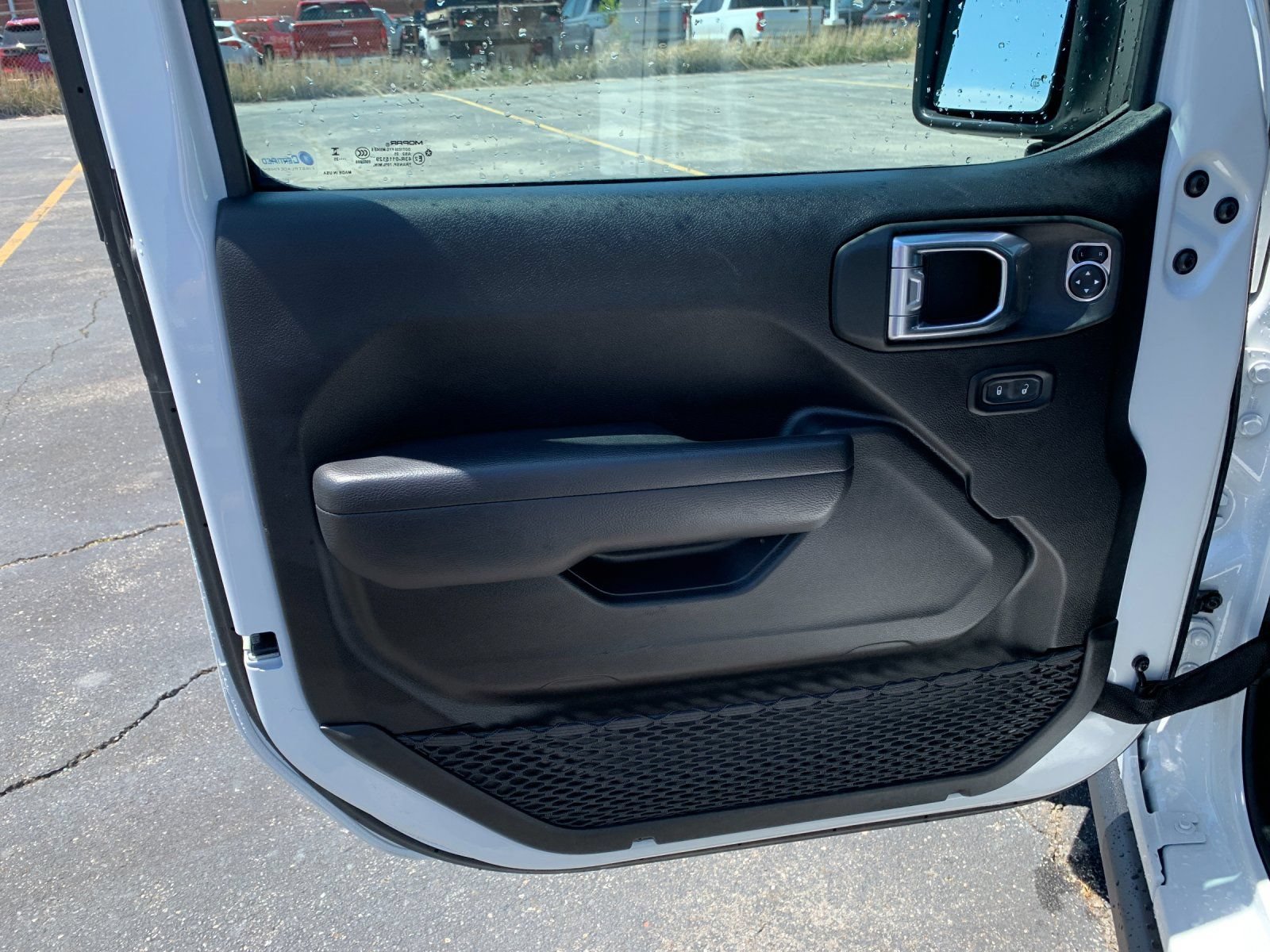 Used 2025 Jeep Wrangler Unlimited Sport S 4xe AWD/4WD image 12