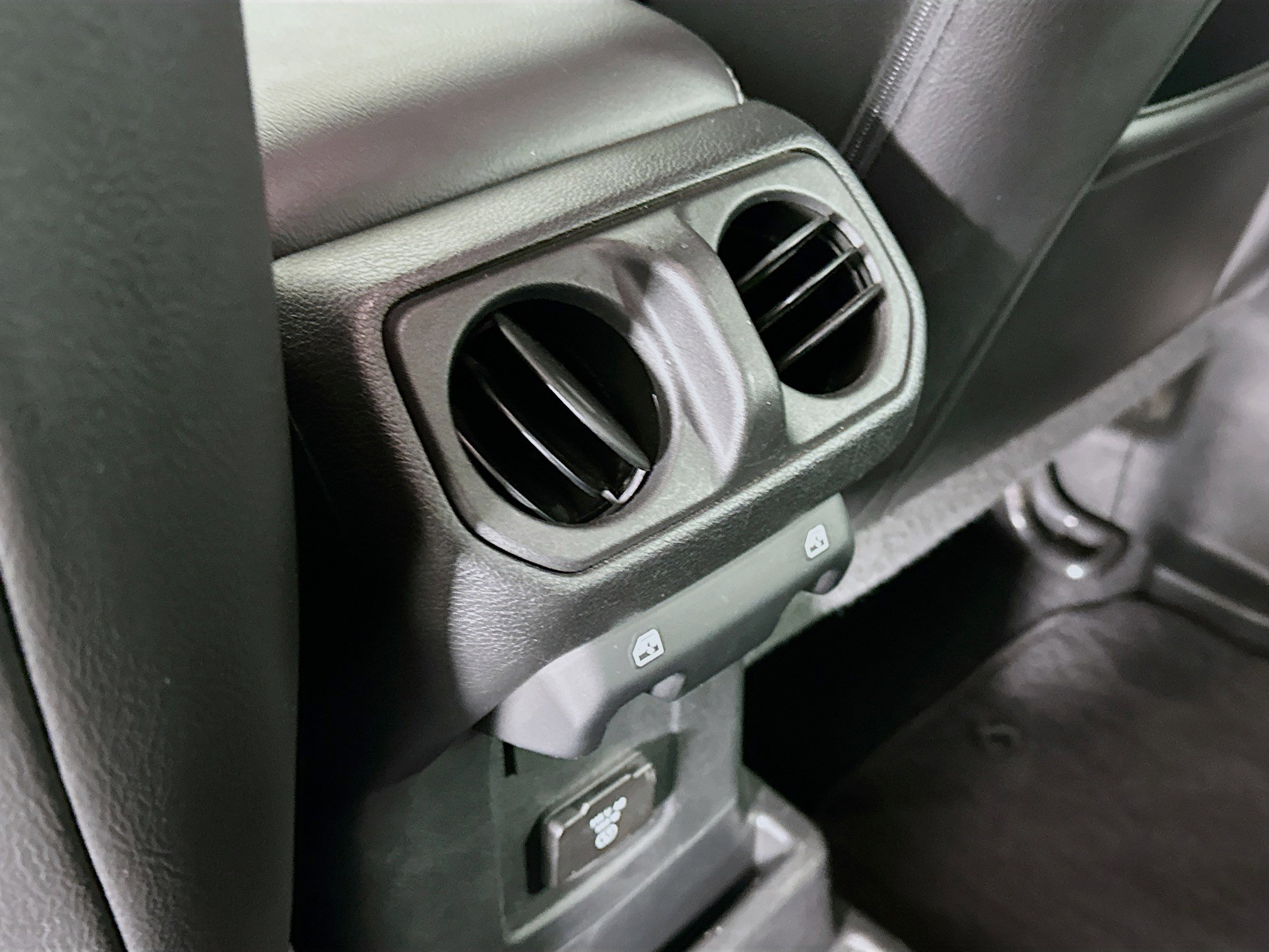 Used 2023 Jeep Wrangler Sahara w/ Cold Weather Group image 26