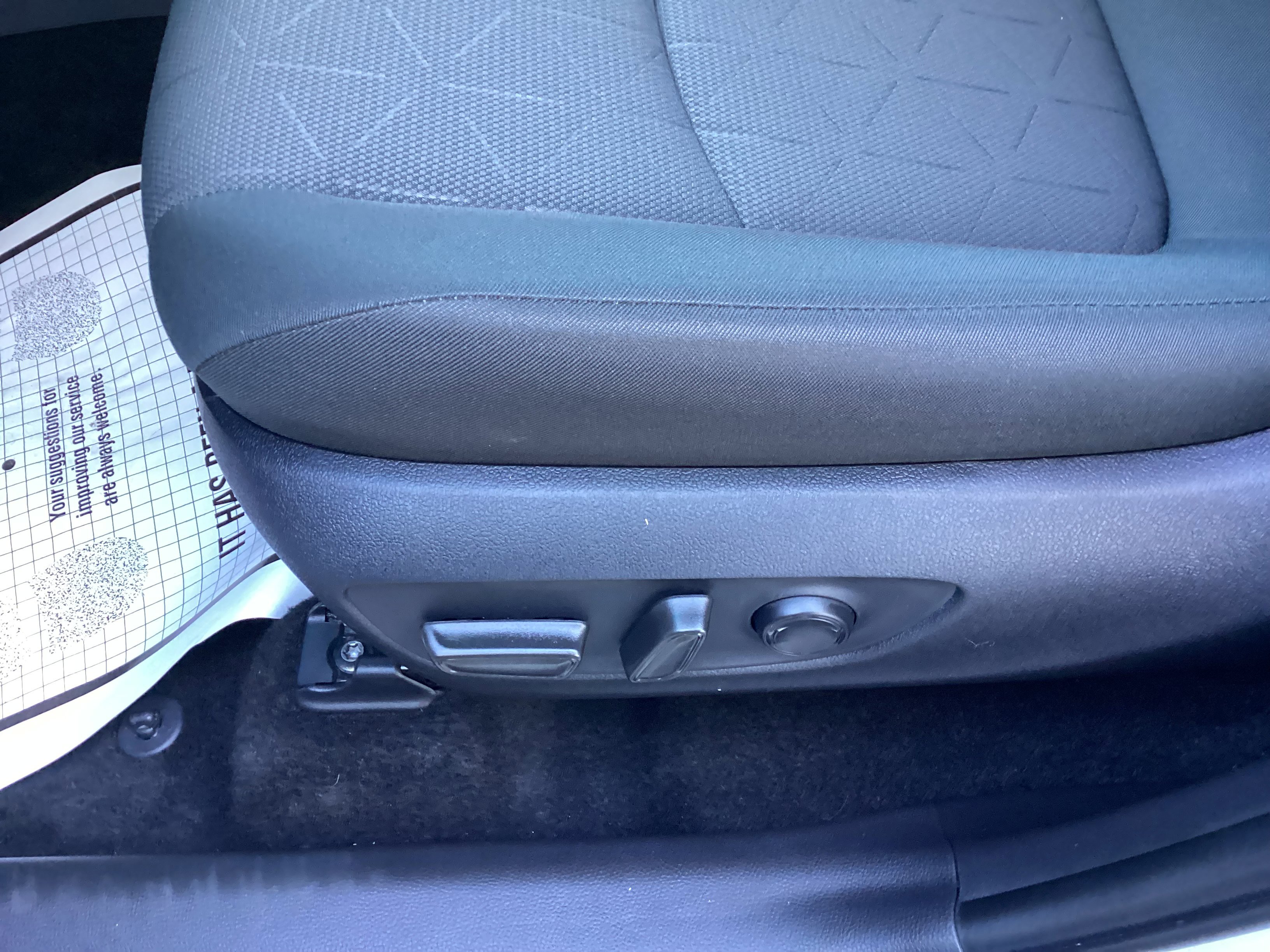 Certified 2025 Toyota RAV4 XLE image 30