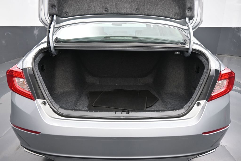 Certified 2019 Honda Accord LX image 28