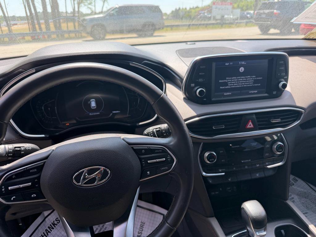 Used 2020 Hyundai Santa Fe SEL w/ Convenience + Premium Package AWD/4WD image 10