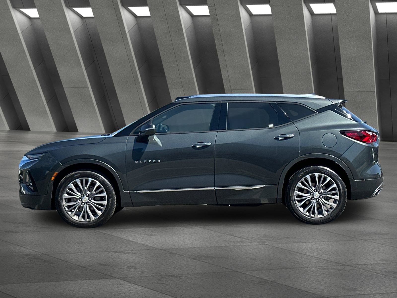 Used 2020 Chevrolet Blazer Premier w/ Driver Confidence II Package FWD image 7