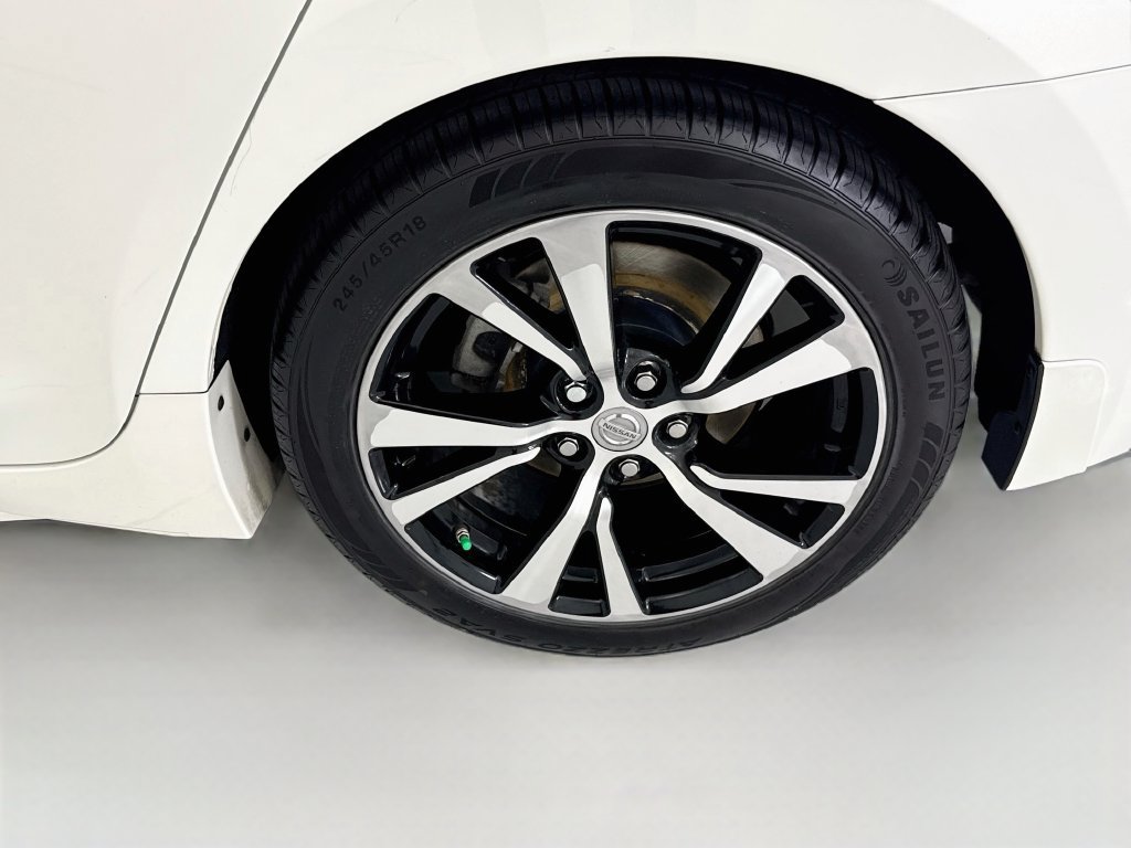 Used 2018 Nissan Maxima 3.5 SL FWD image 30