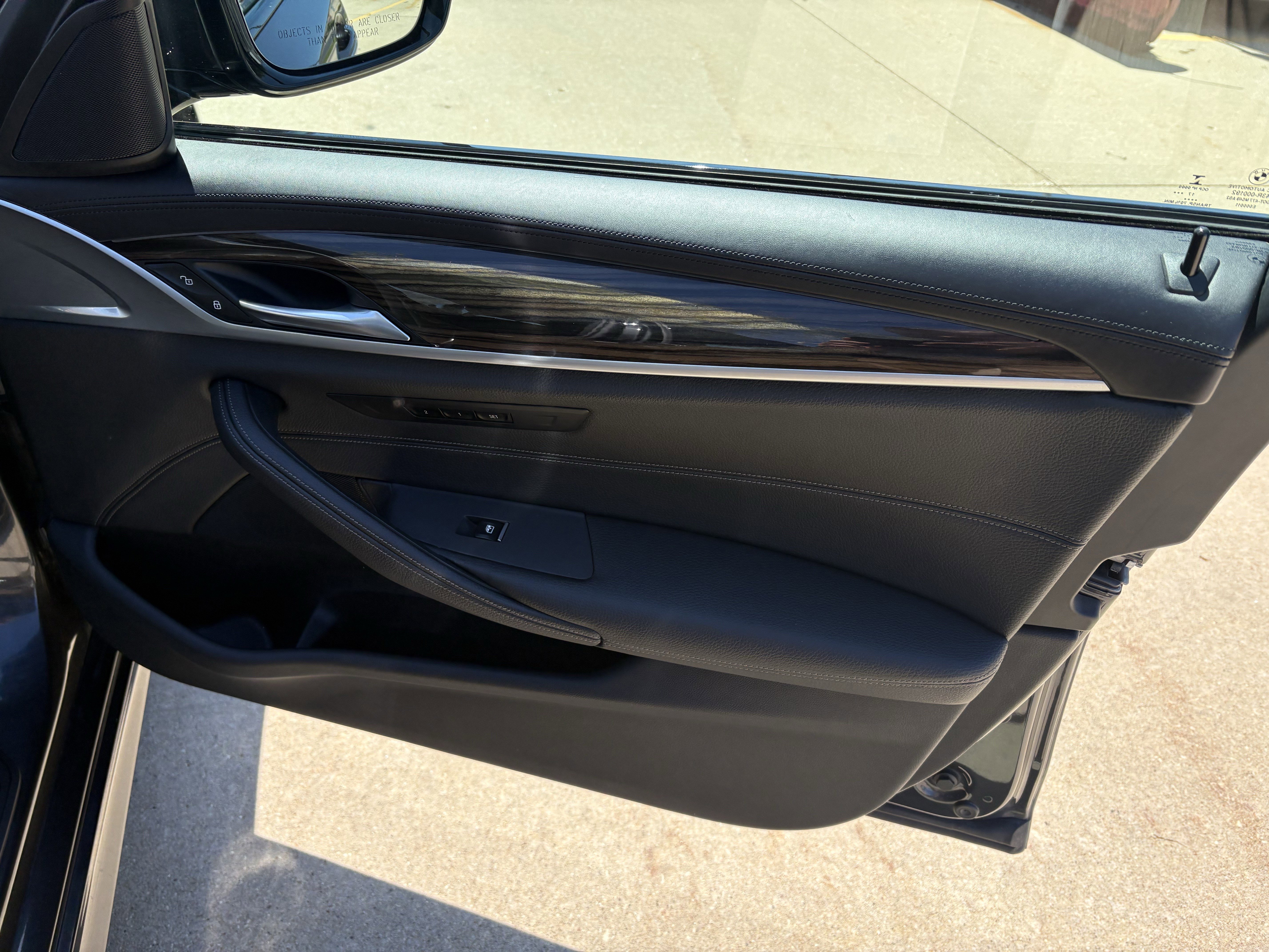 Used 2018 BMW 540i xDrive w/ M Sport Package AWD/4WD image 19