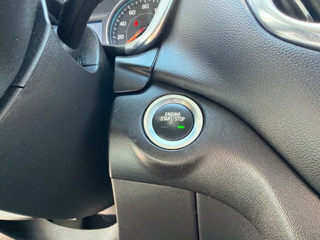 Used 2023 Chevrolet Equinox LT AWD/4WD image 19