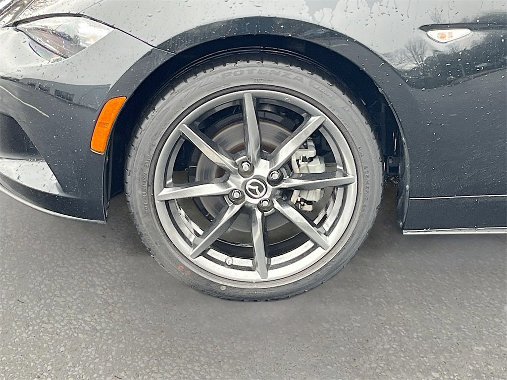 Used 2019 MAZDA MX-5 Miata RF Grand Touring image 22