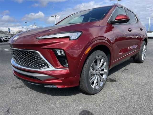 Used 2024 Buick Encore GX Avenir w/ Avenir Convenience Package image 2