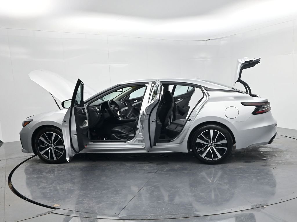 Used 2023 Nissan Maxima SV w/ Floor Mat Group image 65