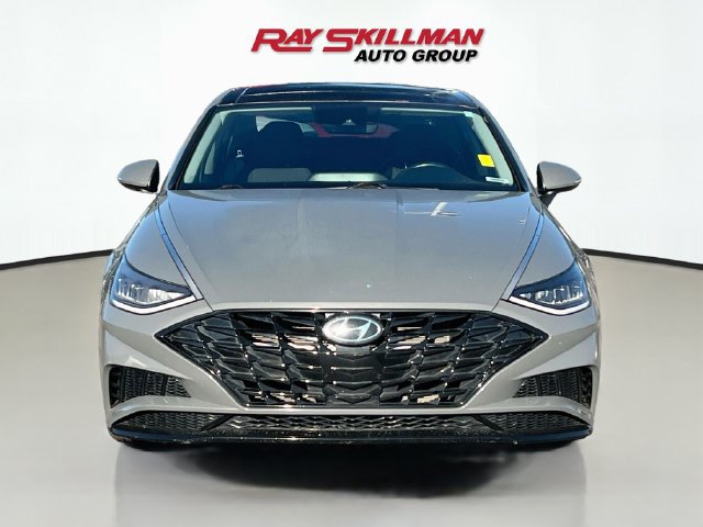 Used 2022 Hyundai Sonata SEL w/ Convenience Package FWD image 2