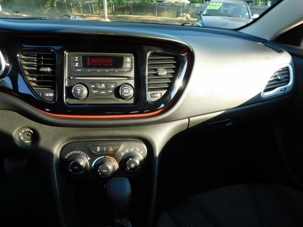 Used 2016 Dodge Dart SE w/ Convenience Group FWD image 7