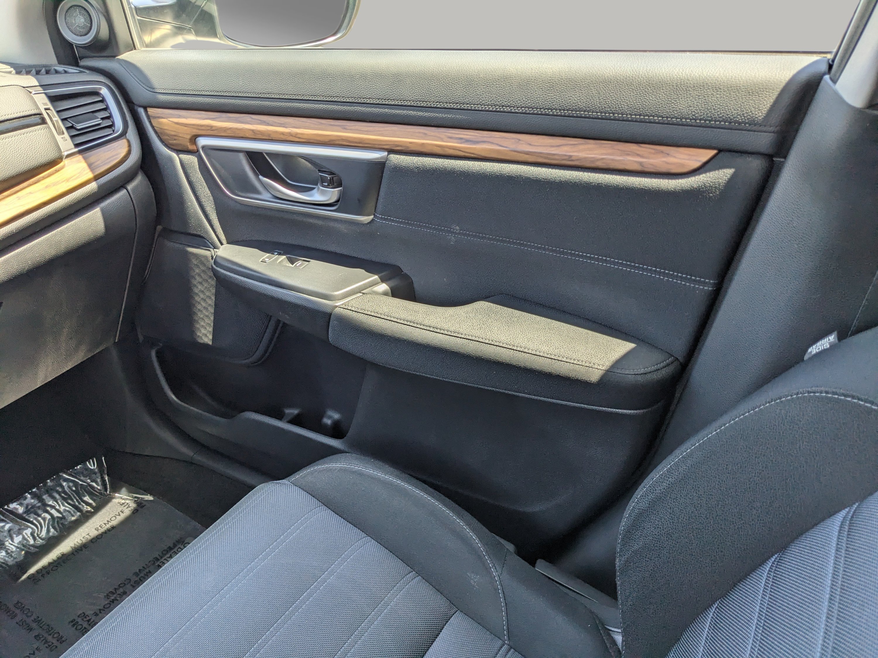 Used 2019 Honda CR-V EX image 16
