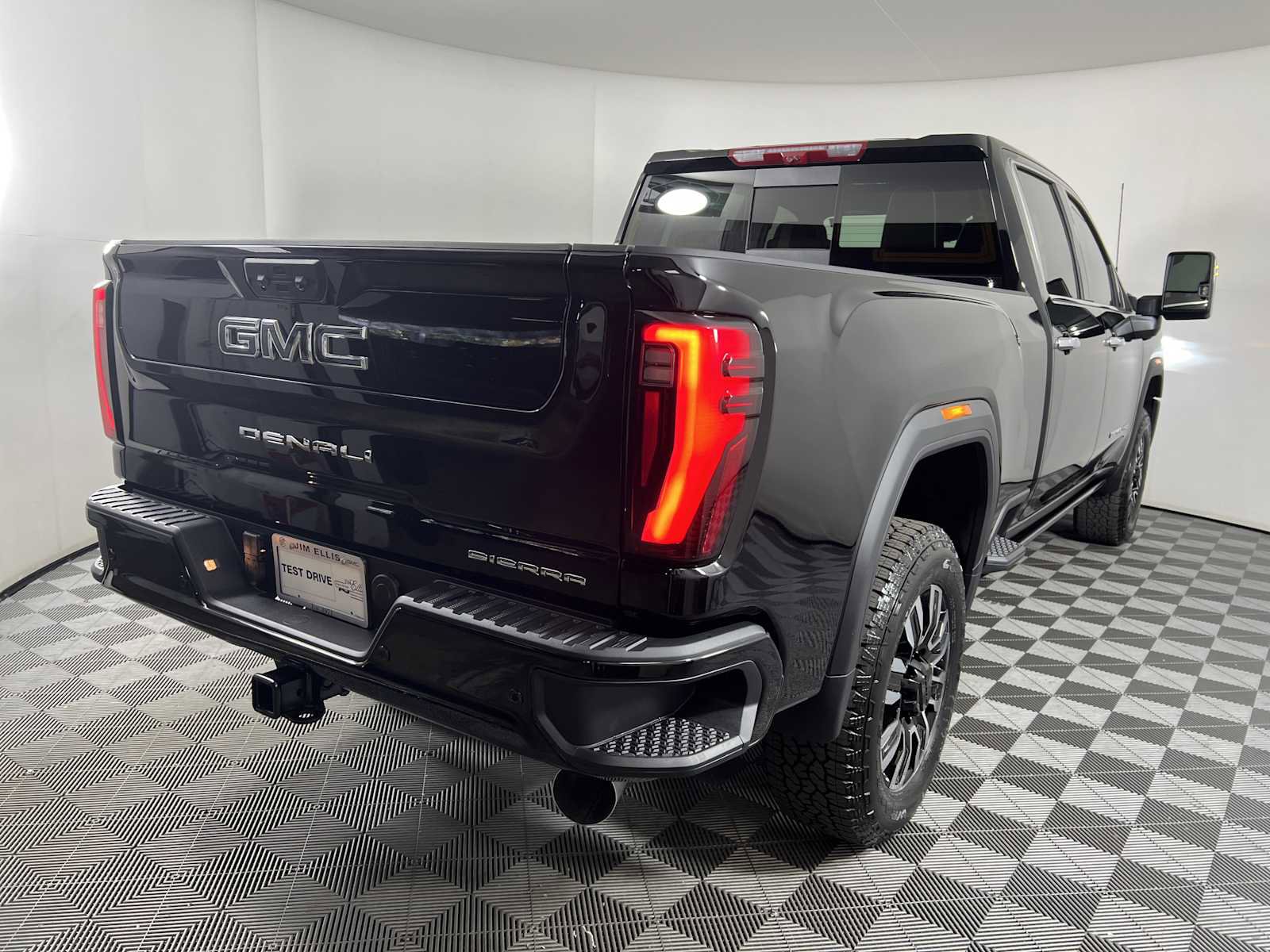 New 2026 GMC Sierra 2500 Denali Ultimate AWD/4WD image 6