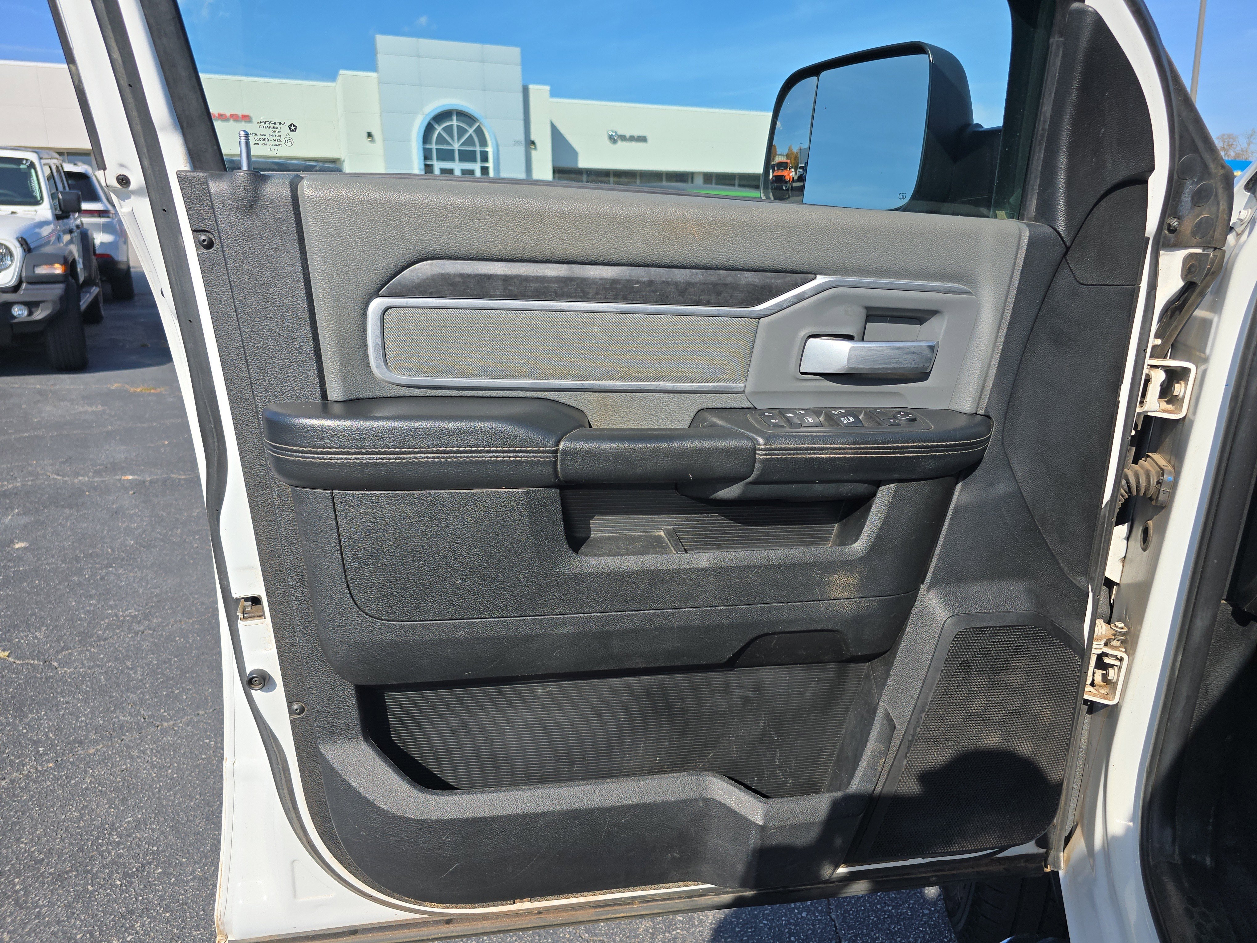 Used 2021 RAM 2500 Big Horn image 18