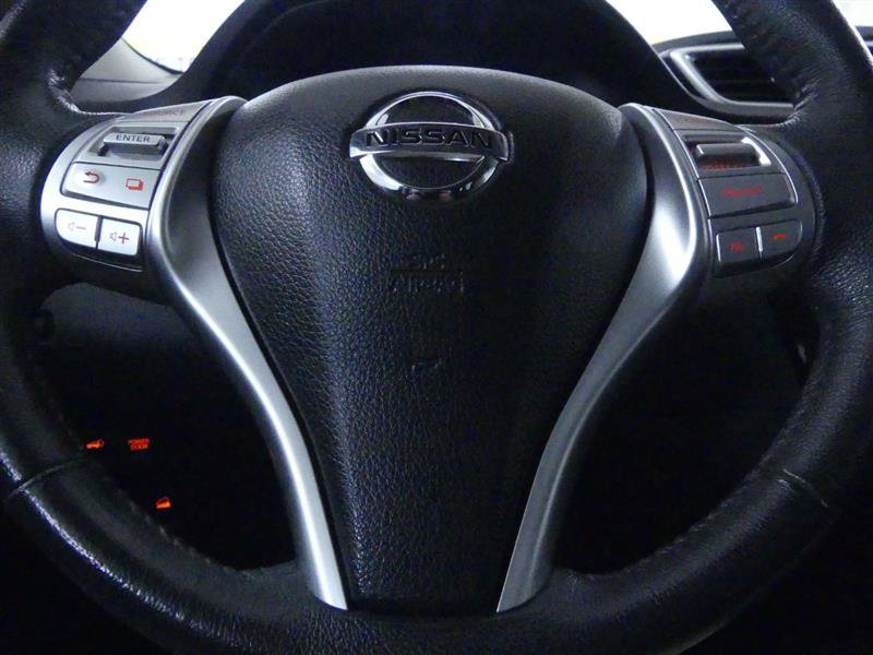Used 2015 Nissan Rogue SL w/ SL Premium Package AWD/4WD image 18