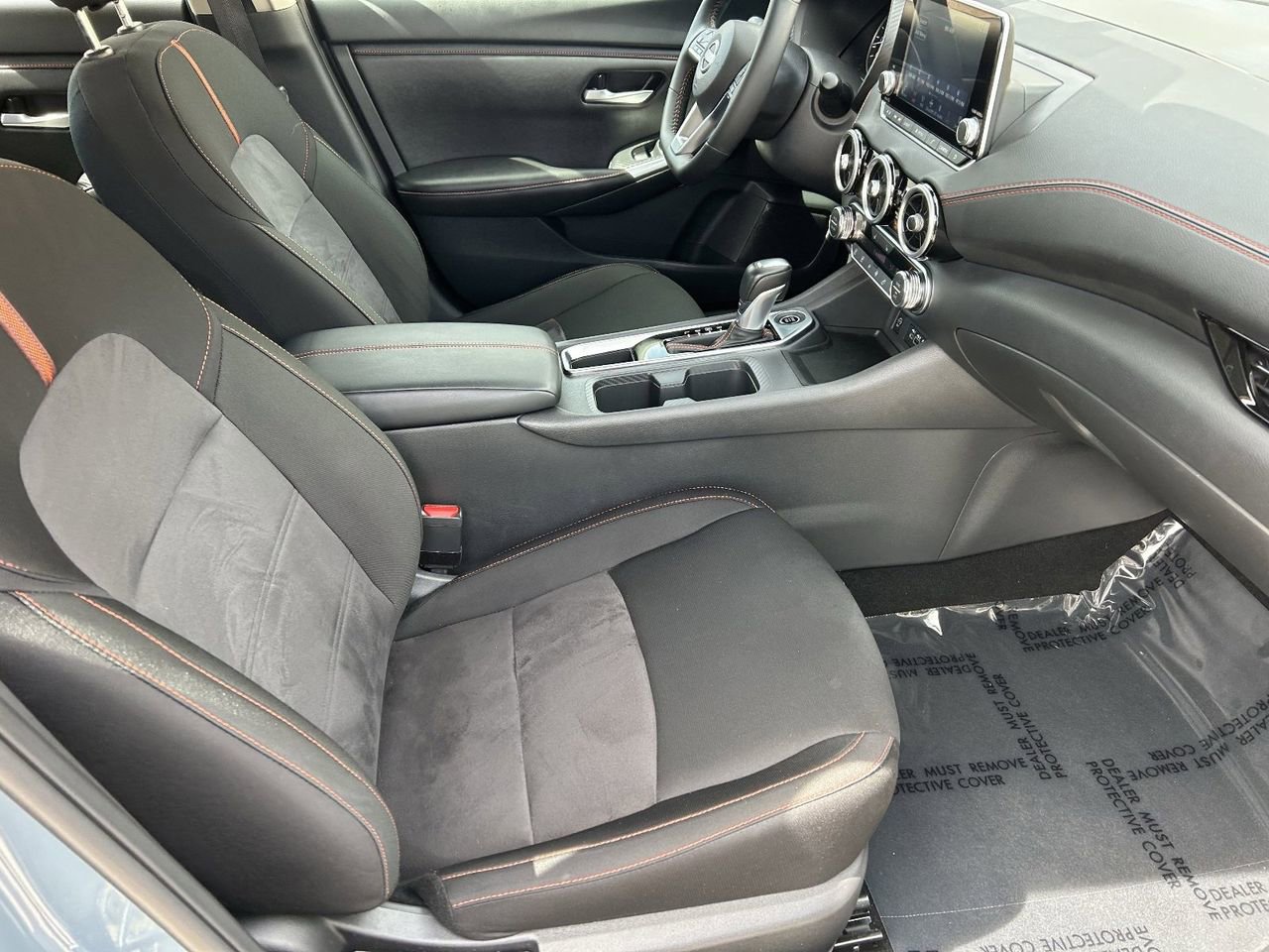 Certified 2025 Nissan Sentra SR image 10