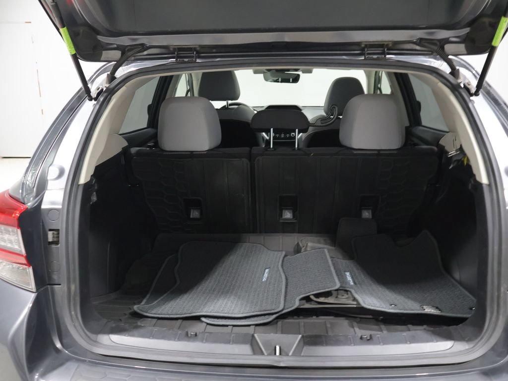 Used 2022 Subaru Crosstrek 2.0i Premium w/ Moonroof Package AWD/4WD image 4