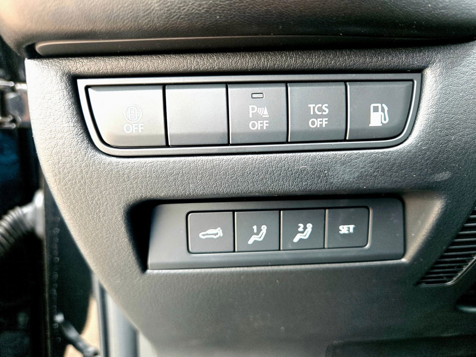 New 2026 MAZDA CX-50 AWD 2.5 Hybrid w/ Weather Package image 16